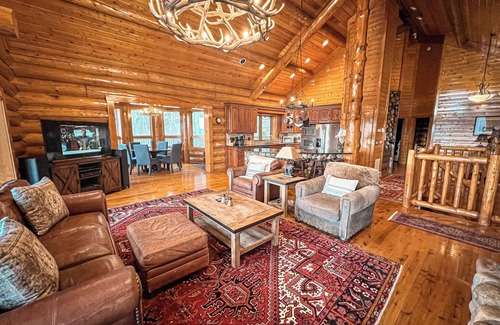 Buck Mountain Cabin | October Adventures, High Country Comforts @ Picture Perfect
