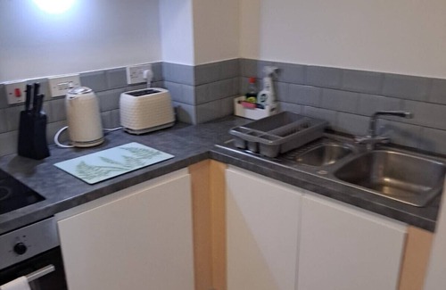 Swindon Apartment | October Discount - Long Stay - Contractors