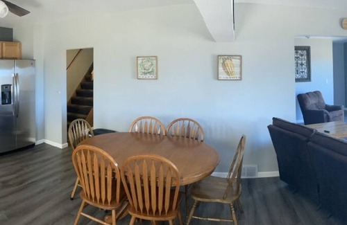 Guttenberg House | OFF SEASON SPECIAL! PRICES ARE SLASHED! 3br-2bth”4beds”house with arcade games!