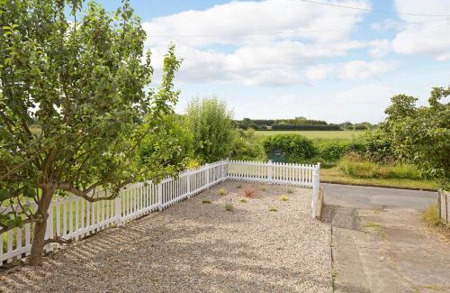 York House | Off-street parking Lower rates for longer lets