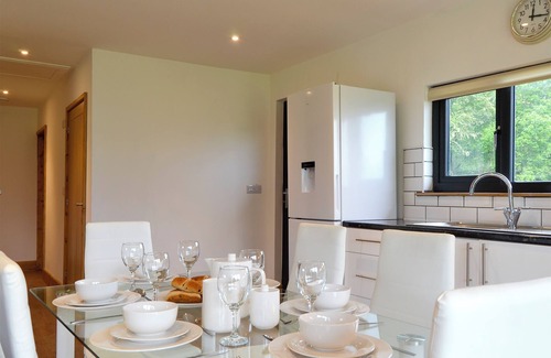 Kington Cottage | Offa's Dyke Lodge - UK10835