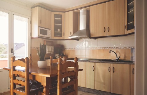 Nohales Apartment | OFFER APARTMENT 3, CASA RURAL EL SAUCE, (04 PAX) 2.5 KM FROM CAPITAL CAPITAL