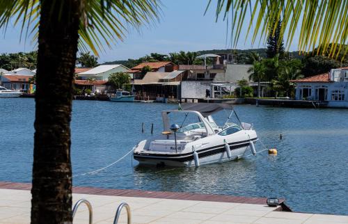 Cabo Frio House | Ogiva, Peró,Cabo frio, casa com vista , acesso ao canal.