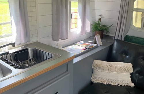 Brownfield House | Ohiopyle & Frank Lloyd lovers tourist dream. Ohiopyle visitors love our camper.