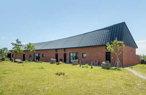 Hallim House | Ohyeongjae Private Pool Villa