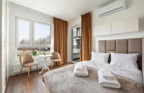 Warsaw Apartment | Okęcie Studios Nowy Służewiec 21 by SuperApart