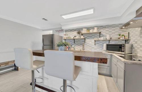 Fort Walton Beach House | Okaloosa Island 1BR Condo by White Sand Beach