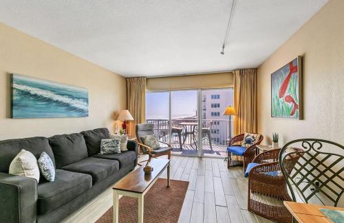 Fort Walton Beach House | Okaloosa Island Gulf View Resort Studio w Balcony