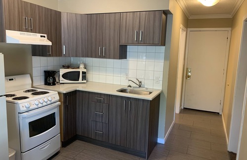 Vernon Hotel | Okanagan Royal Park Inn by Elevate Rooms