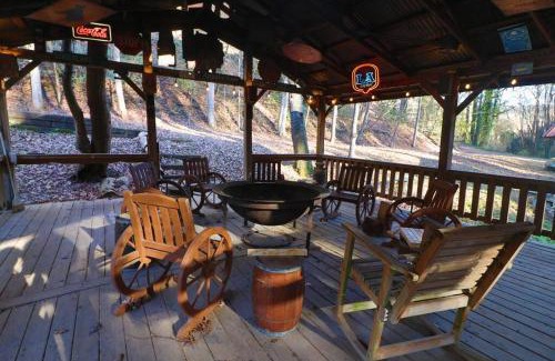 Helen House | Oktoberfest themed Cabin in woods stream #14