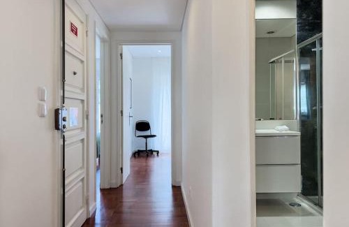 Beato Apartment | Olaias Lisbon 2 bed near Metro 2