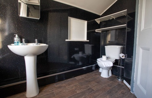 Bedlington Apartment | Old Barrington Arms Apartment 6