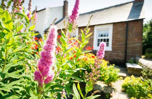 Hayton House | OLD CHAPEL Hayton Cumbria CA89HR