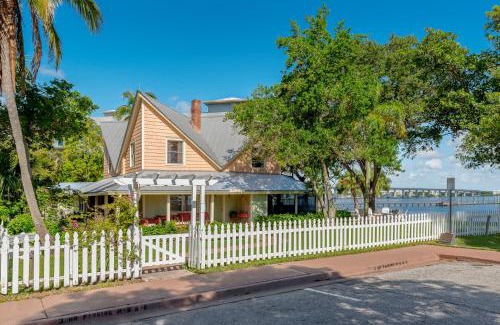 Stuart Hotel | Old Colorado Inn