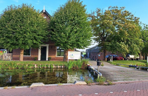 Leidschendam Apartment | Old Dutch stable from about 1890 renovated into apartments