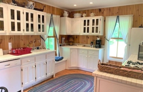 Harpswell Cottage | Old Farm Cottage - Harpswell, Maine