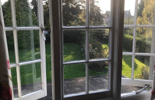 Bournville Hotel | Old Farm Hotel