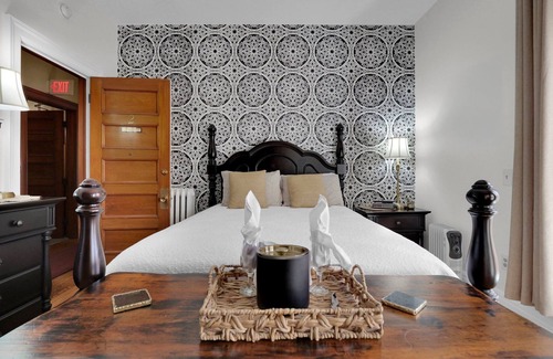 Olean Bed & Breakfast | Old Library Inn