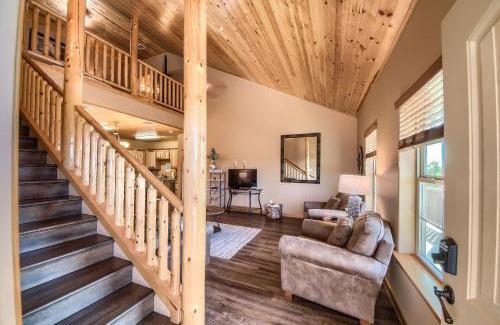 Gruene Apartment | Old Mills Resort OM A13