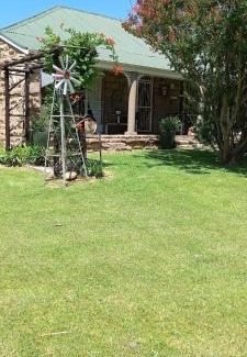 Cathcart Bed & Breakfast | Old Oaks Bed & Breakfast
