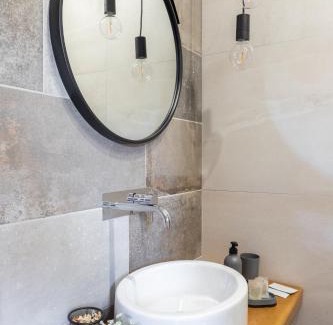 Province of Cagliari House | Old Rooms