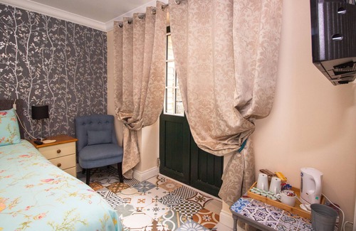 Pencader Bed & Breakfast | Old School B & B