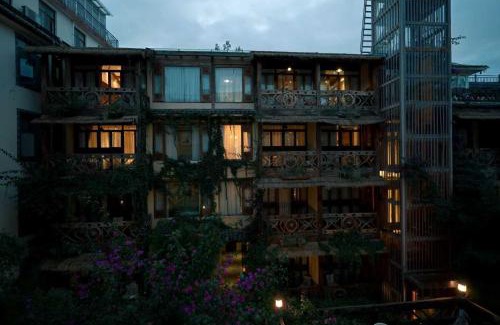 Gucheng House | Old Story Inn Lijiang Old Town