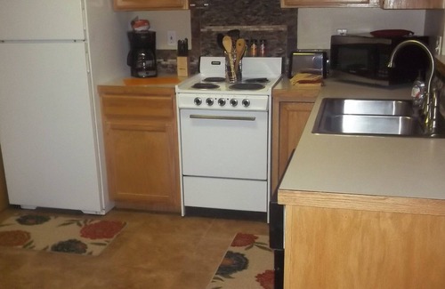 Historic Fort Collins High School Apartment | Old Town; Walk Or Bike; 2 Bedroom; Gorgeous!; Location!!