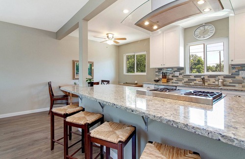 Old Towne Apartment | Old Towne Orange, Chapman University, Disneyland and the Convention Center