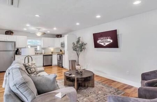 Starkville House | Old West Point Rd Cottage 2