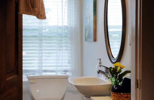 Mount Joy Bed & Breakfast | Olde Square Inn B&B