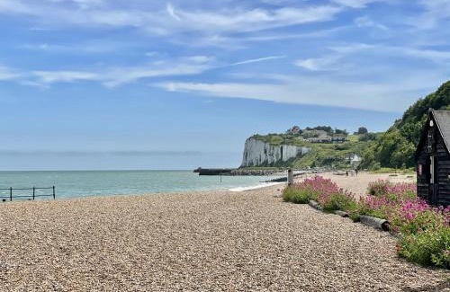 Martin House | Oldestairs House - Coastal home on the beach