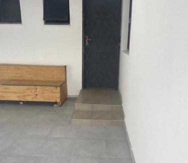 Berea House | OlimG Stays Budget Room1