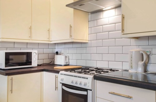 Llanfynydd Cottage | Olive Blossom - UK47134