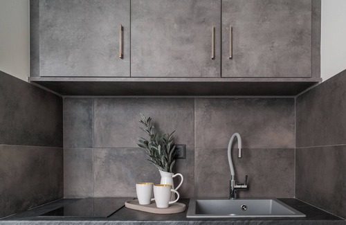 Plomari Hotel | Olive Green Studios and Apartments