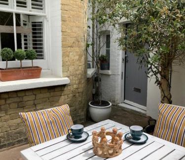 Hove Apartment | Olive Tree Apartment Hove