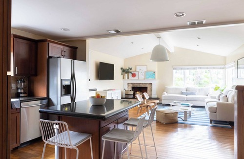 North Pacific Beach Condo | Oliver by Avantstay Summer Escape Beach House 4 Blcks From Ocean