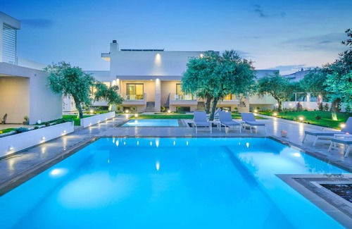 Potos Villa | Olivia Resort