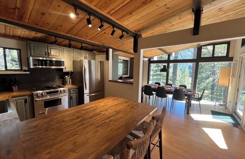 Olympic Valley House | Olympic Valley House with Palisades Tahoe Views