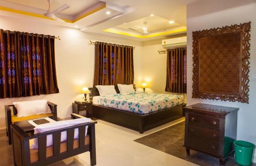 Gulab Sagar Hotel | Om Heritage Haveli