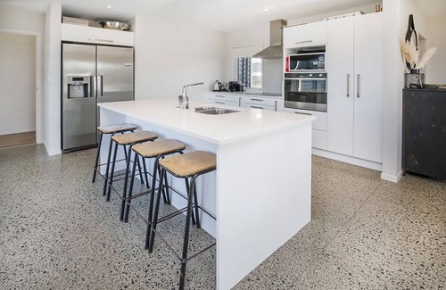 Omaha House | Omaha Central, it doesn't get better than this!