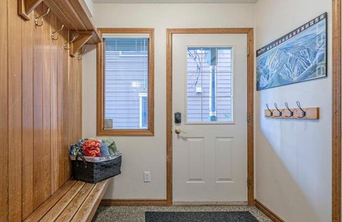 Silver Star Mountain Apartment | On Brewer's Pond - 2 Bed / 2 Bath Condo