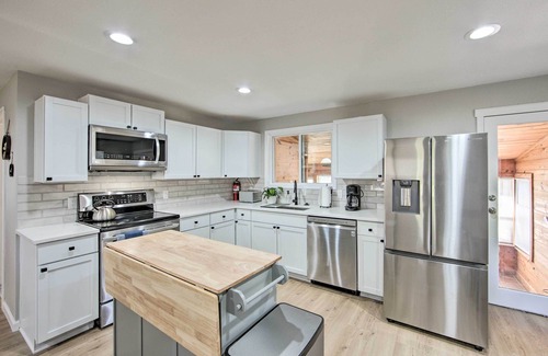 Gun Barrel City House | On-Site Boat Launch: Gun Barrel City Lake House