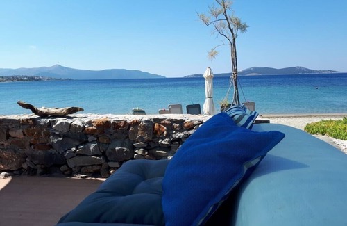 Karystos Villa | On The Beach Luxurious Villa, Ideal Family Holiday