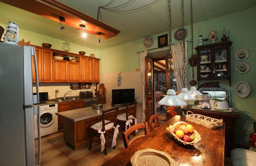 Vicopisano Villa | On the Hills Pisa-Lucca, Poetic Villa Salt Pool, Pace, Nature, poetry