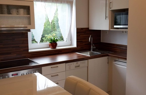 Ellerbek - Wellingdorf Apartment | On the Kiel Fjord