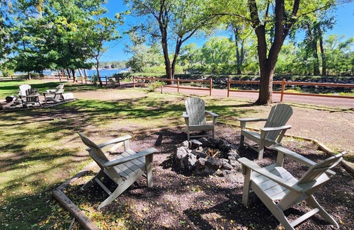 Pinetop-Lakeside Cabin | On the Lake! Ponderosa Cabin at Lazy Oaks Resort