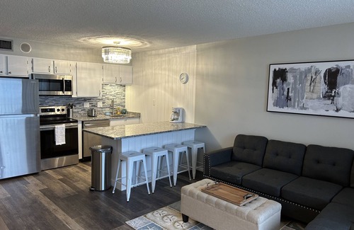 Garden City Condo | On the Sand Oceanfront Condo Renovated June 2023! Direct Oceanview, Close to All