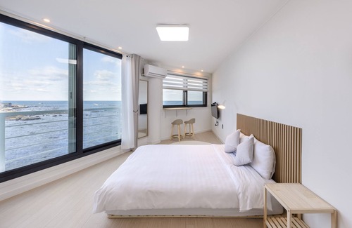 Downtown House | On the Sea Pension