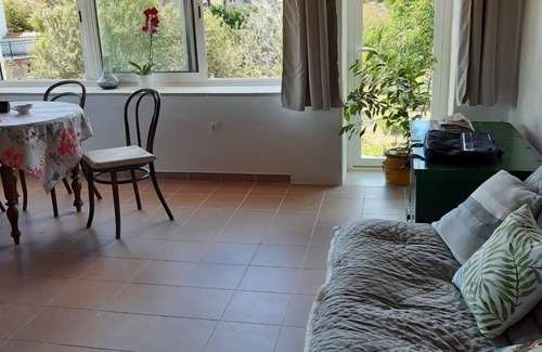 Nerezine Apartment | One bedroom apartment with air-conditioning Nerezine, Lošinj (A-330-a)